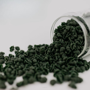 MAKARON PROTEIN orkiszowy ze spiruliną, 400g Muszelka