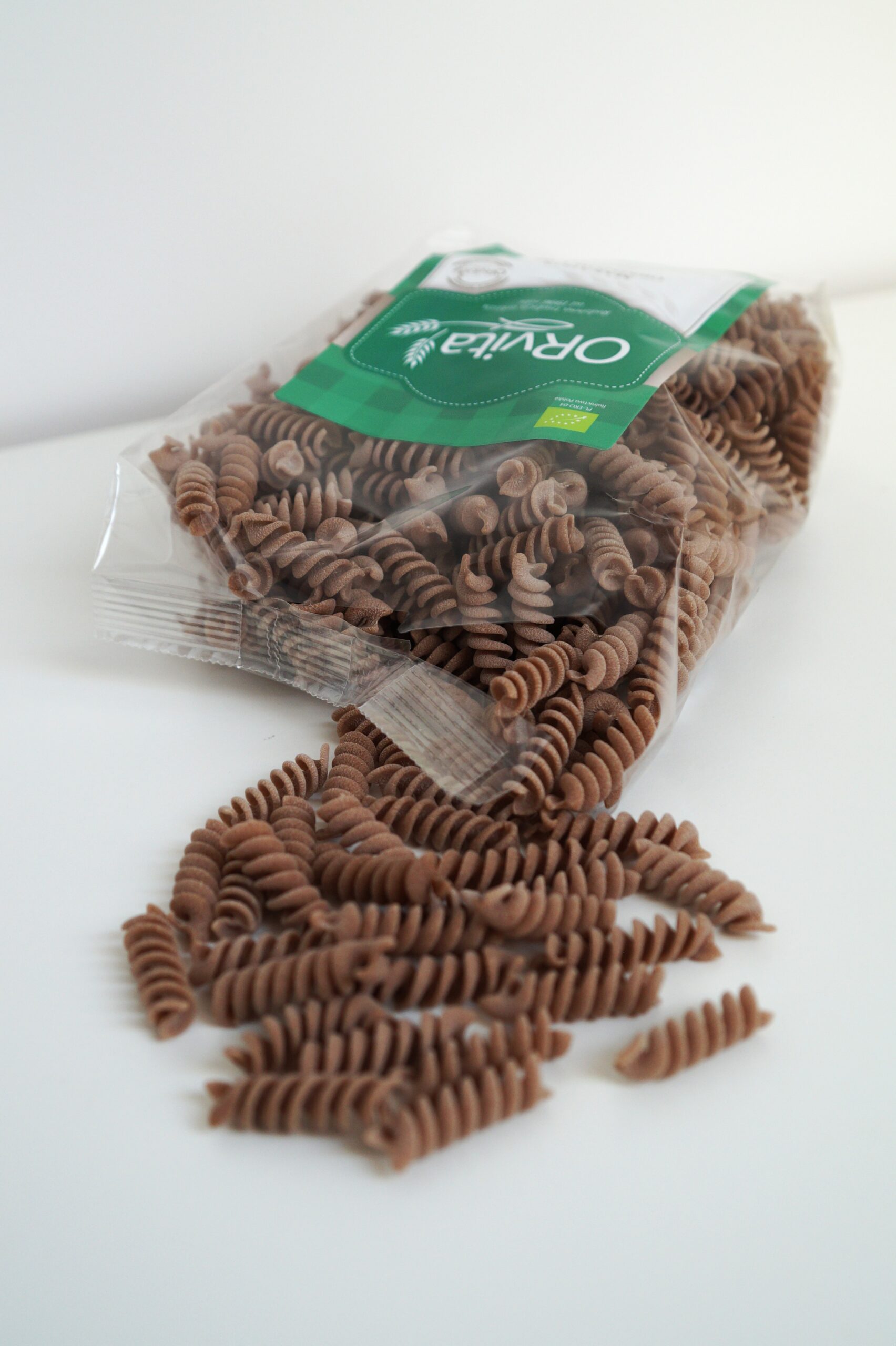 MAKARON ORKISZOWY CIEMNY VEGE EKO 400 g, ŚWIDEREK - obrazek 2